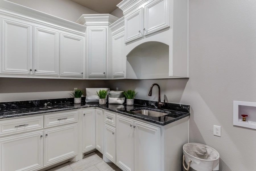 The Benefits Of Upgrading Cabinets In A Kitchen Renovation Seagoville, TX